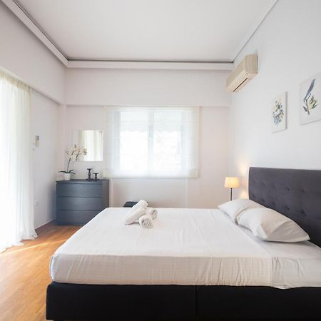 Lovely Apartment In Psychiko - Renovation May 2025 アテネ エクステリア 写真