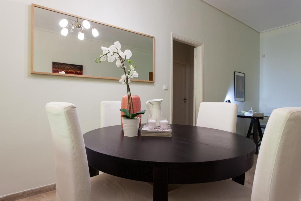 Lovely Apartment In Psychiko - Renovation May 2025 アテネ エクステリア 写真