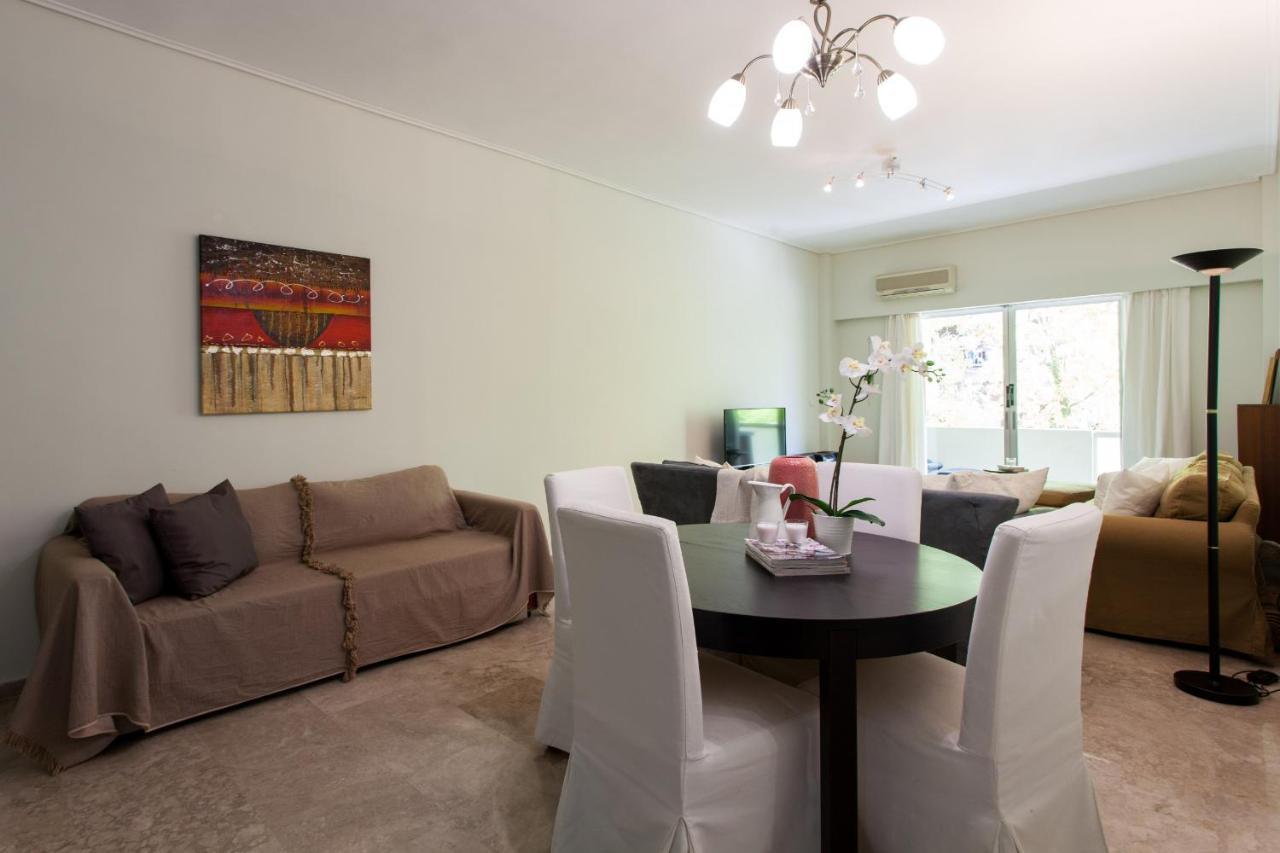 Lovely Apartment In Psychiko - Renovation May 2025 アテネ エクステリア 写真