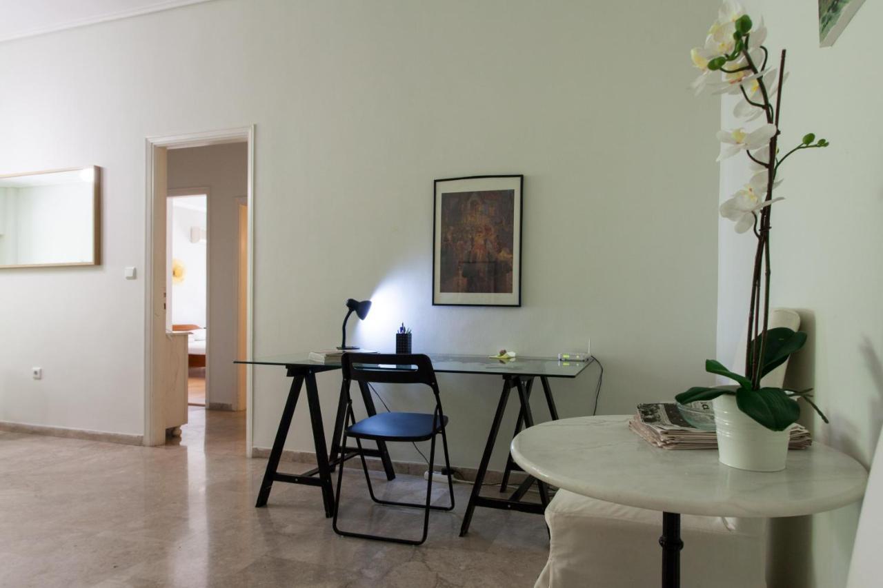 Lovely Apartment In Psychiko - Renovation May 2025 アテネ エクステリア 写真