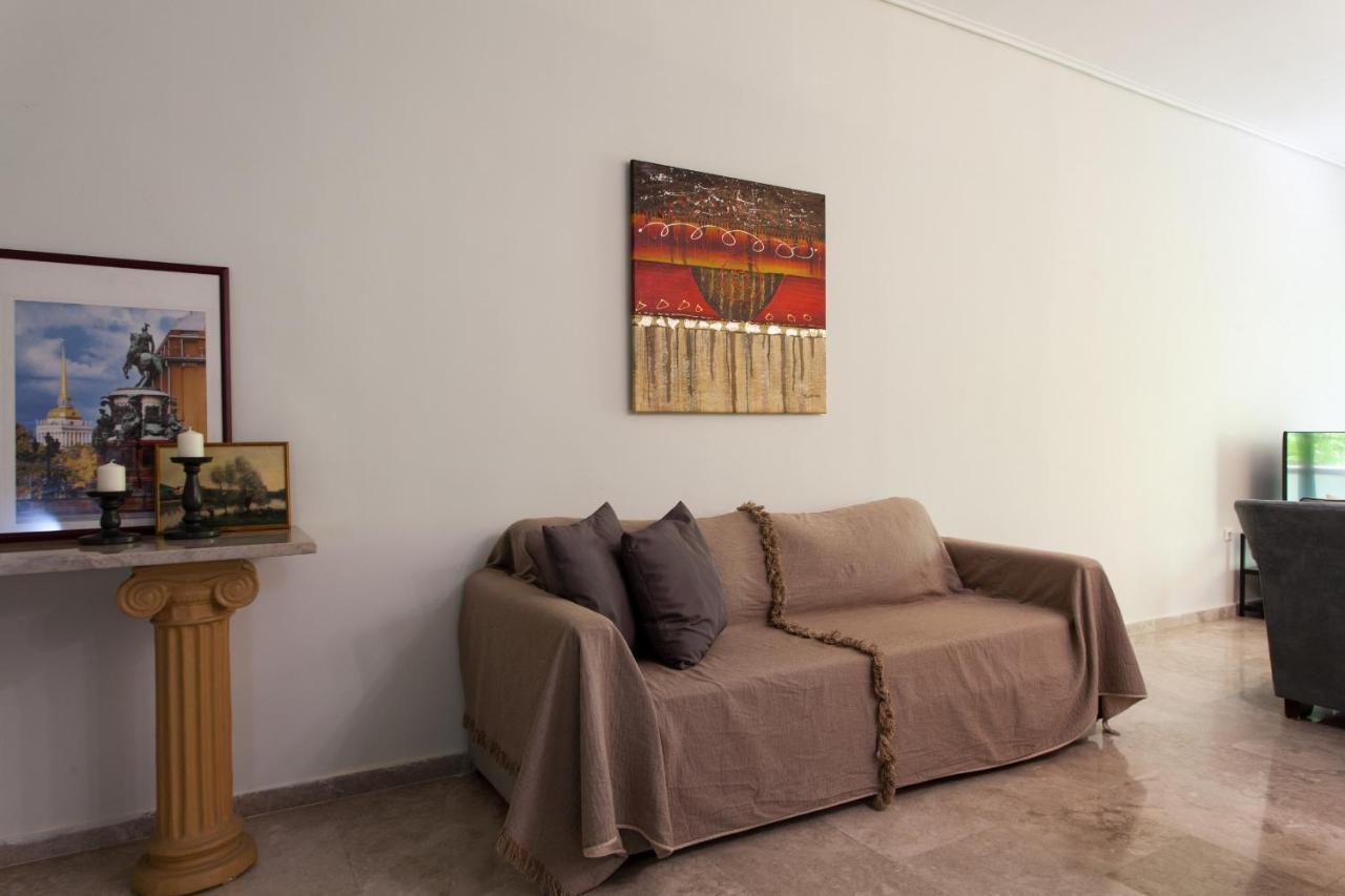 Lovely Apartment In Psychiko - Renovation May 2025 アテネ エクステリア 写真