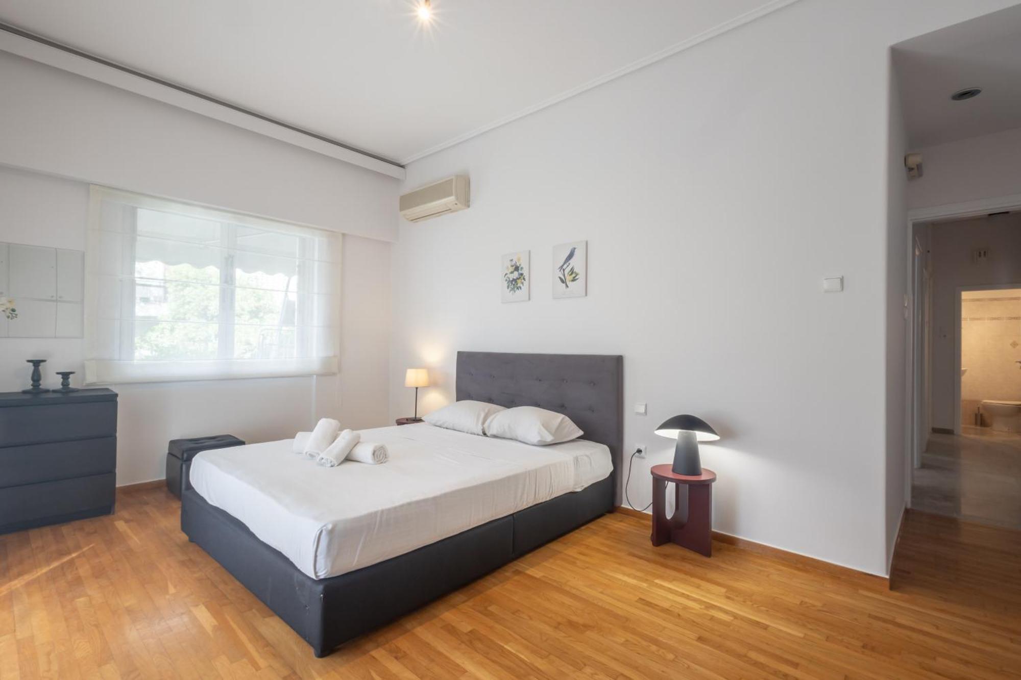 Lovely Apartment In Psychiko - Renovation May 2025 アテネ エクステリア 写真