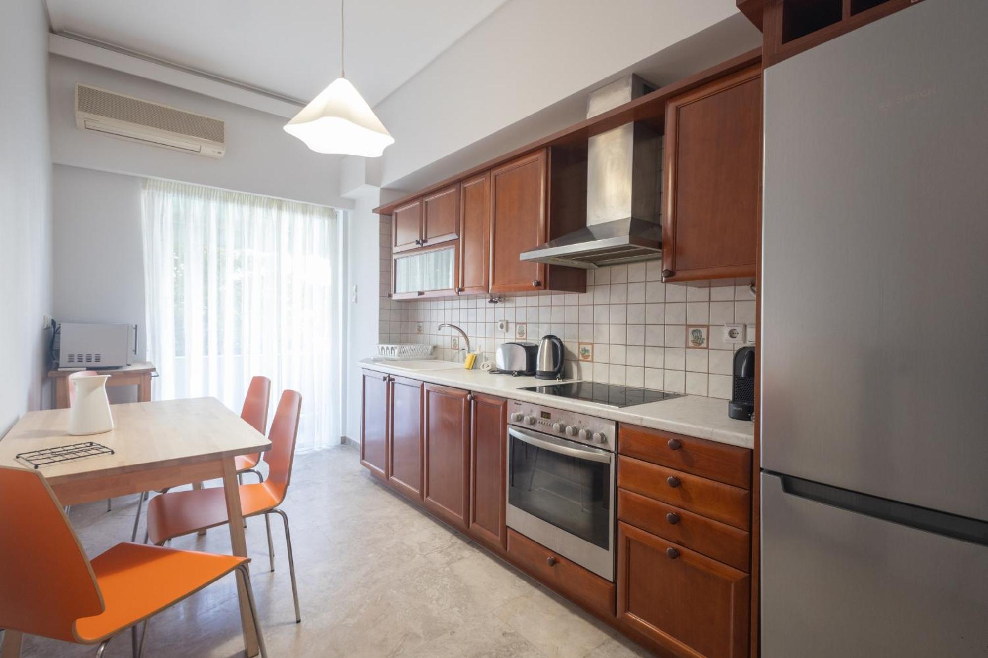 Lovely Apartment In Psychiko - Renovation May 2025 アテネ エクステリア 写真